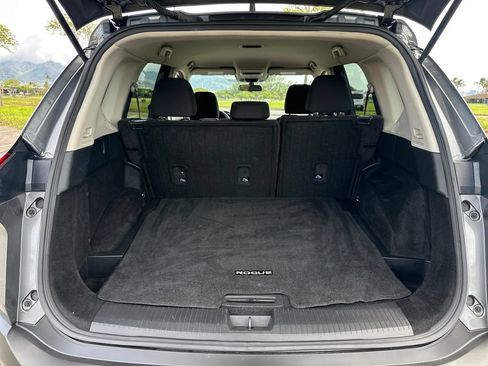 Used 2023 Nissan Rogue S FWD image 20