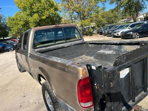 Used 2002 Ford F250 Lariat image 17