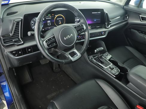 Used 2023 Kia Sportage SX image 8