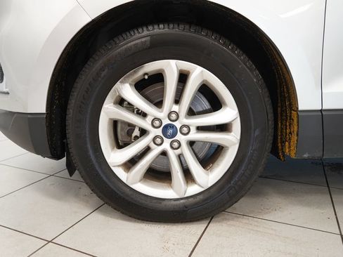 Used 2019 Ford Edge SEL w/ Equipment Group 201A AWD/4WD image 15