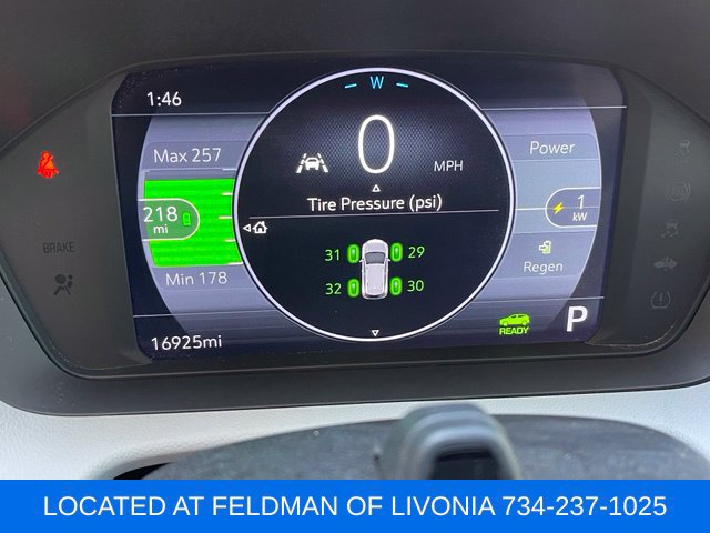 Used 2023 Chevrolet Bolt EUV Premier w/ Super Cruise Package FWD image 12