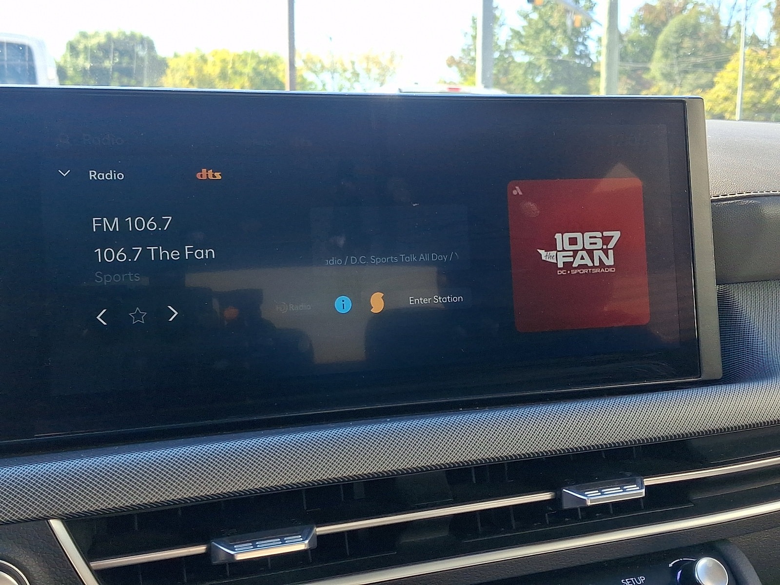 Used 2025 Hyundai Sonata SEL FWD image 17