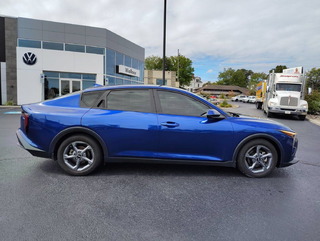 Certified 2025 Kia K4 FWD image 4