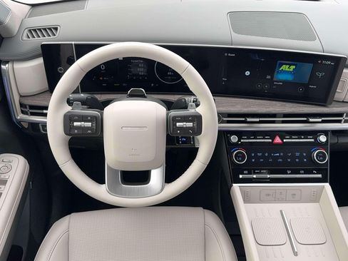 New 2026 Hyundai Santa Fe Limited FWD image 17
