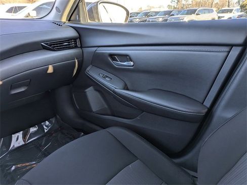 Used 2024 Nissan Sentra SV w/ Lighting Package image 15