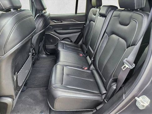 Used 2024 Jeep Grand Cherokee Limited 4xe AWD/4WD image 12