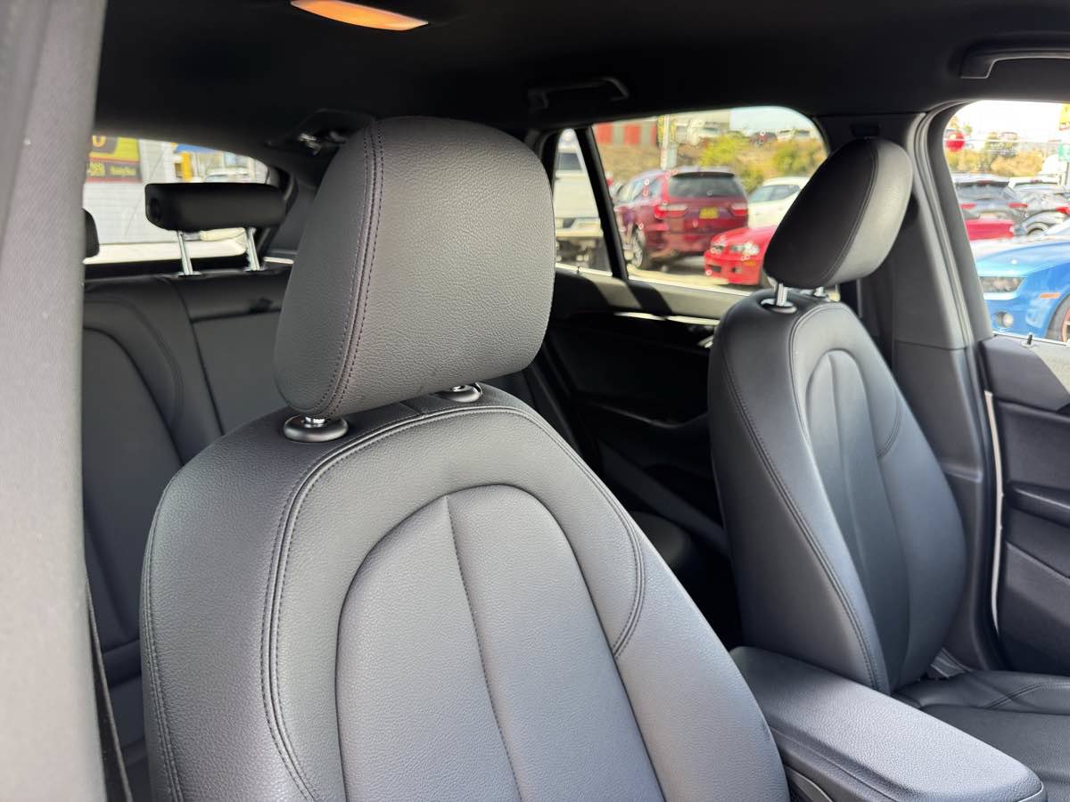 Used 2018 BMW X1 sDrive28i FWD image 17