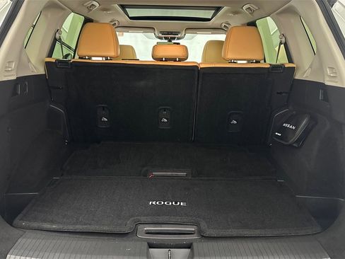 Certified 2023 Nissan Rogue Platinum w/ Platinum Premium Package image 12