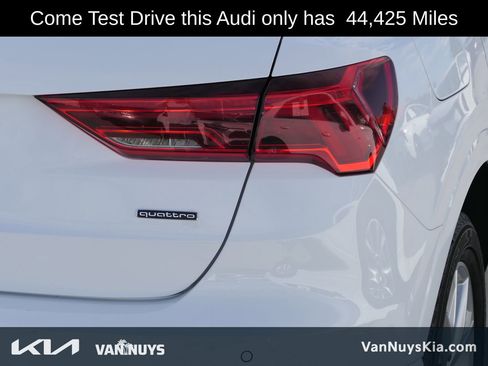 Used 2024 Audi Q3 2.0T Premium image 3