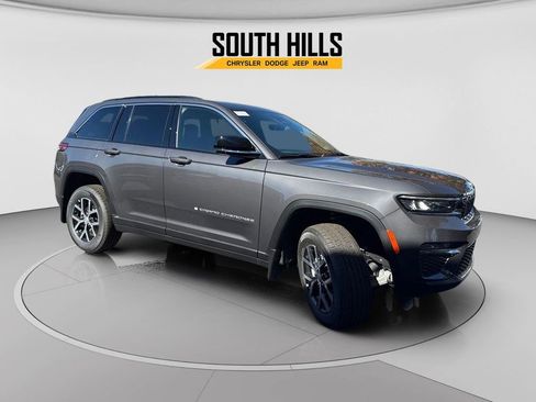 New 2025 Jeep Grand Cherokee Laredo X w/ Luxury Tech Group I AWD/4WD image 1