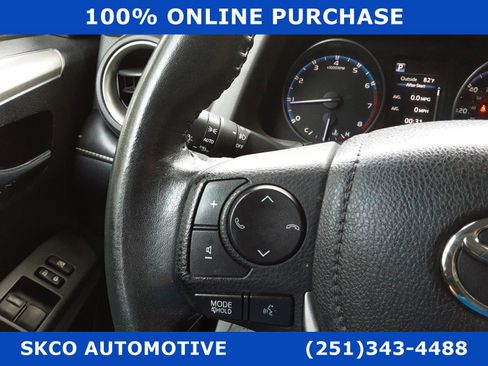 Used 2018 Toyota RAV4 Adventure image 29