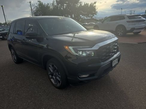 Used 2023 Honda Passport EX-L image 2