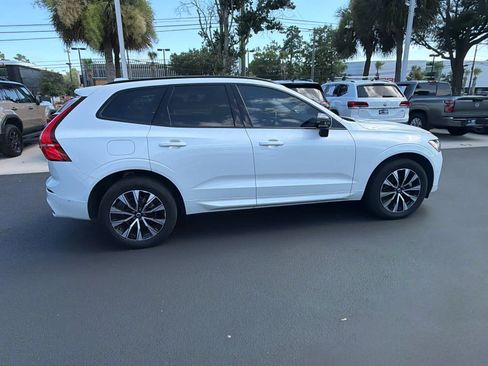 Certified 2024 Volvo XC60 B5 Plus w/ Protection Package Premier AWD/4WD image 15