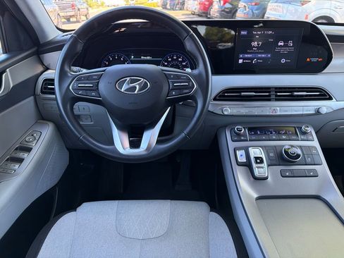 Used 2021 Hyundai Palisade SEL w/ Convenience Package FWD image 2