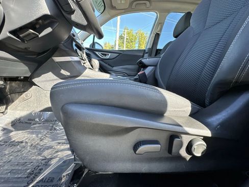 Used 2020 Subaru Forester Premium image 14