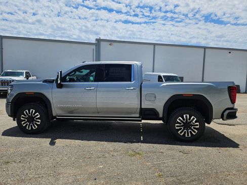 New 2026 GMC Sierra 2500 Denali Ultimate AWD/4WD image 2