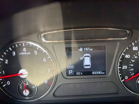 Used 2019 Kia Sorento FWD w/ Option Group 020 image 16