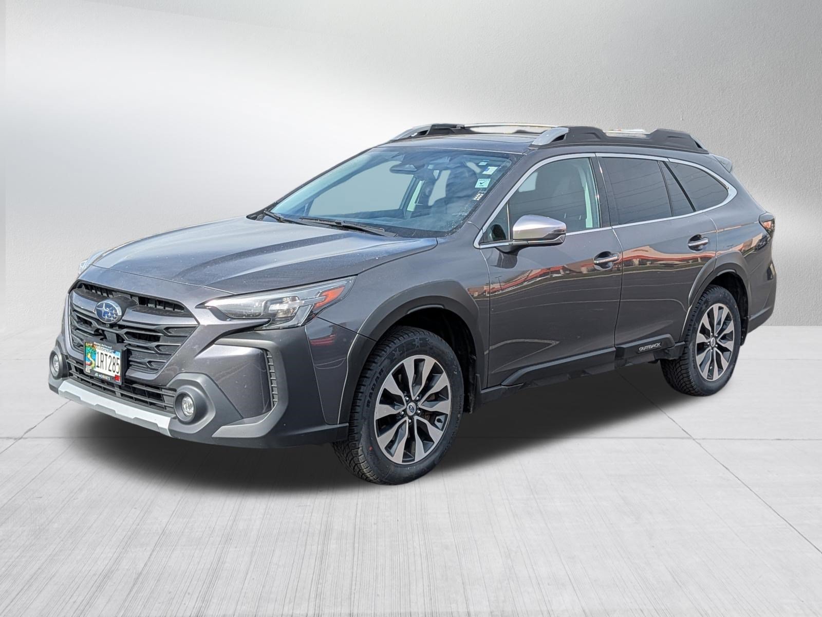 Used 2023 Subaru Outback Touring XT w/ Popular Package #2 AWD/4WD image 3