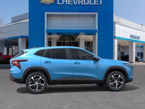 New 2026 Chevrolet Trax RS image 5