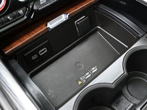 Used 2023 GMC Yukon Denali Ultimate image 20