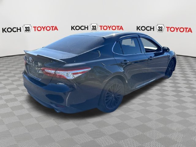 Used 2018 Toyota Camry XLE FWD image 8