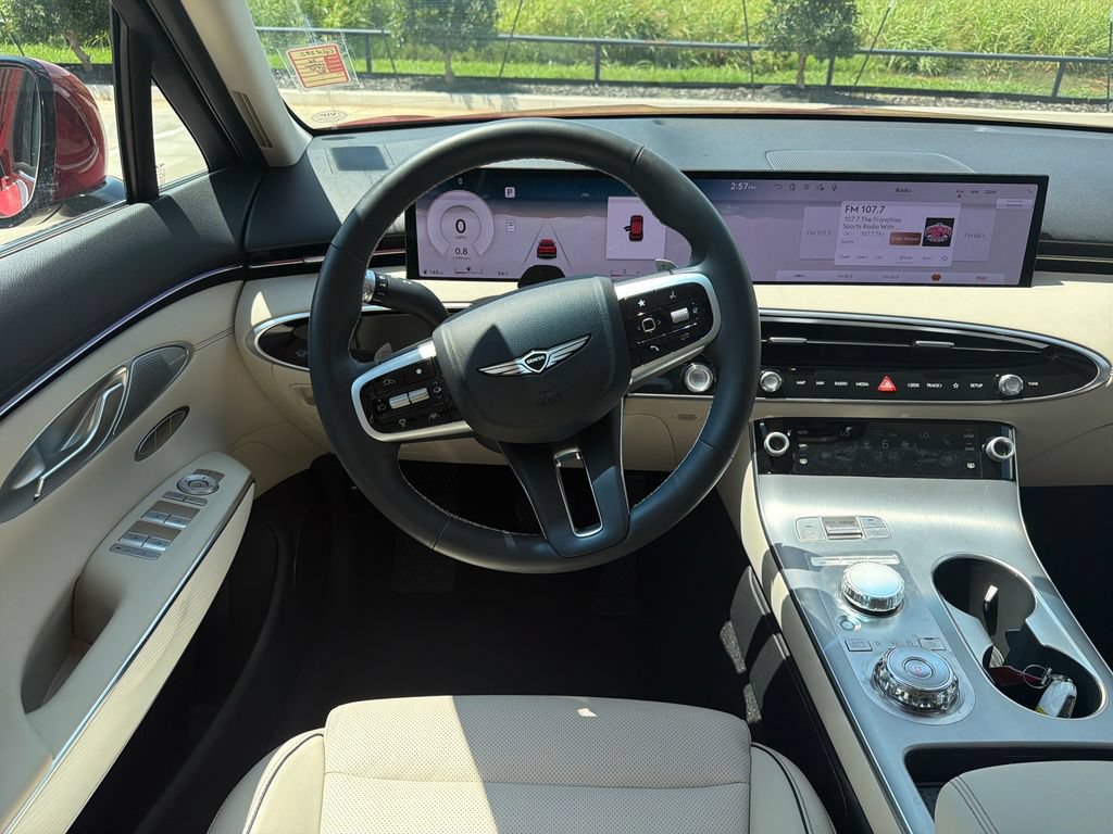 Certified 2026 Genesis GV70 2.5T Advanced AWD/4WD image 13