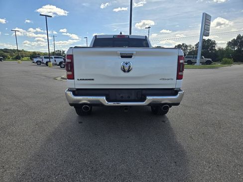 Used 2019 RAM 1500 Laramie AWD/4WD image 6