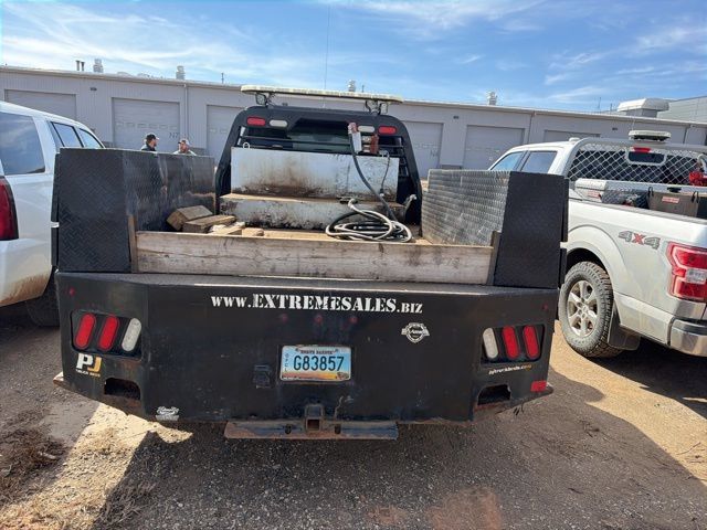 Used 2016 RAM 3500 Tradesman w/ Chrome Appearance Group AWD/4WD image 4