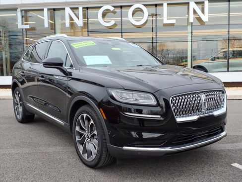 Certified 2023 Lincoln Nautilus Reserve w/ Equipment Group 201A image 1