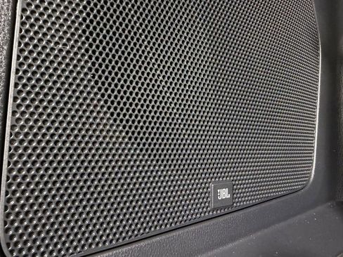 Used 2024 Toyota Highlander Limited image 30