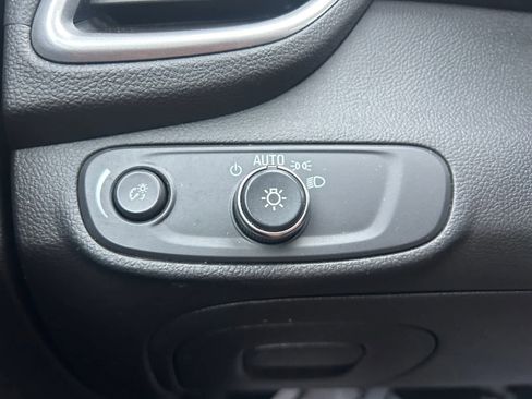 Used 2021 Chevrolet Trax LS w/ Tint and Cruise Package image 26