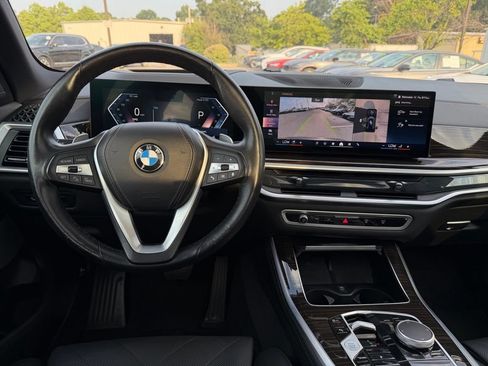 Used 2024 BMW X5 xDrive40i w/ Premium Package AWD/4WD image 16
