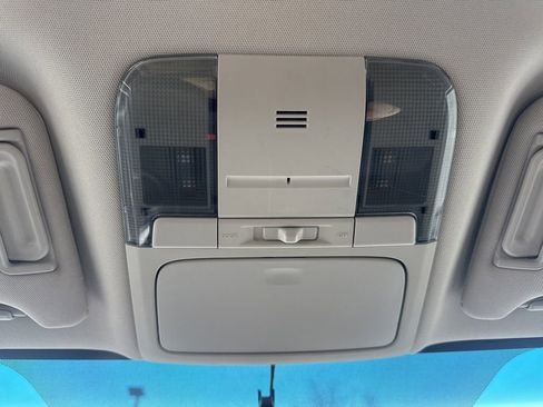 Used 2012 Subaru Outback 2.5i Premium w/ All-Weather Pkg image 24