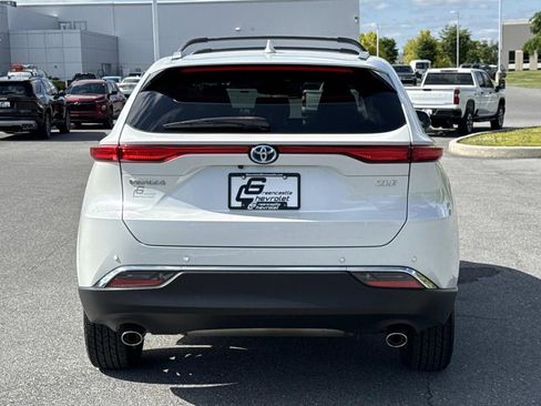 Used 2023 Toyota Venza XLE AWD/4WD image 26
