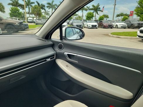 Used 2024 Hyundai Sonata SEL FWD image 13