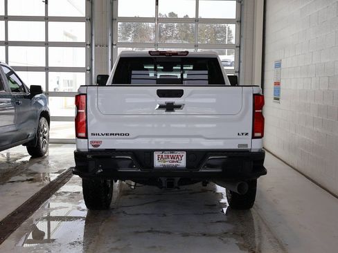 New 2026 Chevrolet Silverado 3500 LTZ w/ LTZ Plus Package AWD/4WD image 9