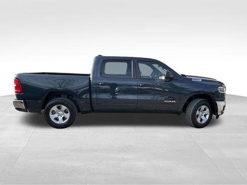 New 2026 RAM 1500 4x4 Crew Cab image 8
