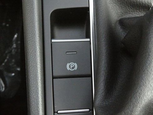 New 2025 Volkswagen Jetta Sport image 20