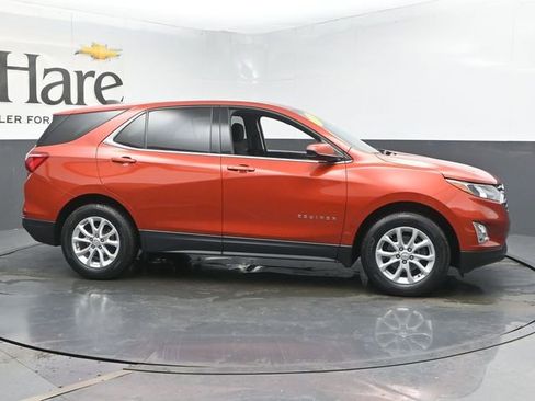 Used 2020 Chevrolet Equinox LT FWD image 1