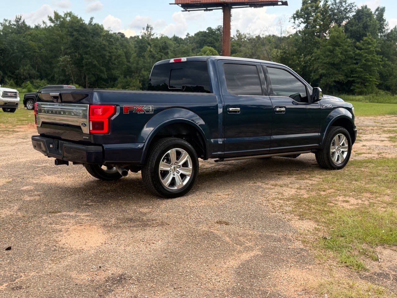 Used 2020 Ford F150 Platinum w/ Equipment Group 701A Luxury AWD/4WD image 5