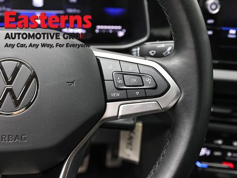 Used 2025 Volkswagen Jetta Sport FWD image 16