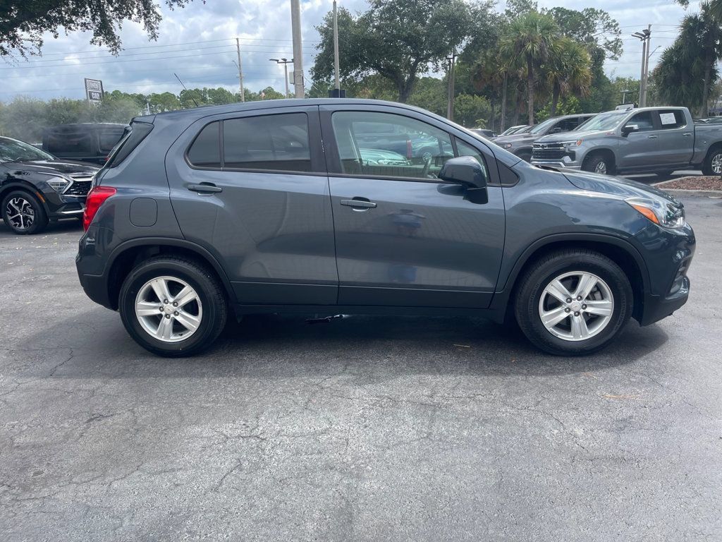 Used 2021 Chevrolet Trax LS w/ Tint and Cruise Package FWD image 7