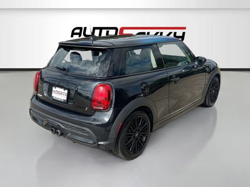 Used 2024 MINI Cooper S FWD image 7