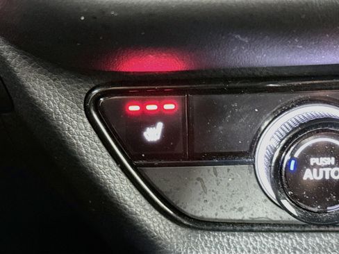 Certified 2024 Honda HR-V Sport image 19