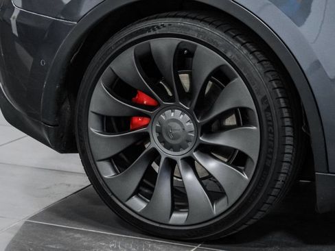 Used 2022 Tesla Model Y Performance AWD/4WD image 52