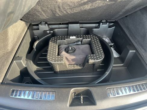 Used 2020 Cadillac XT4 Premium Luxury w/ Driver Awareness Package image 12