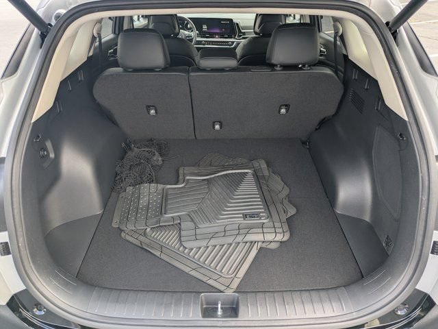 Used 2025 Kia Sportage SX FWD image 16