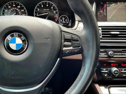 Used 2015 BMW 535i Sedan RWD image 12