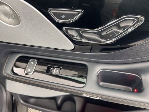 New 2025 Lincoln Aviator Reserve w/ Equipment Group 201A image 24