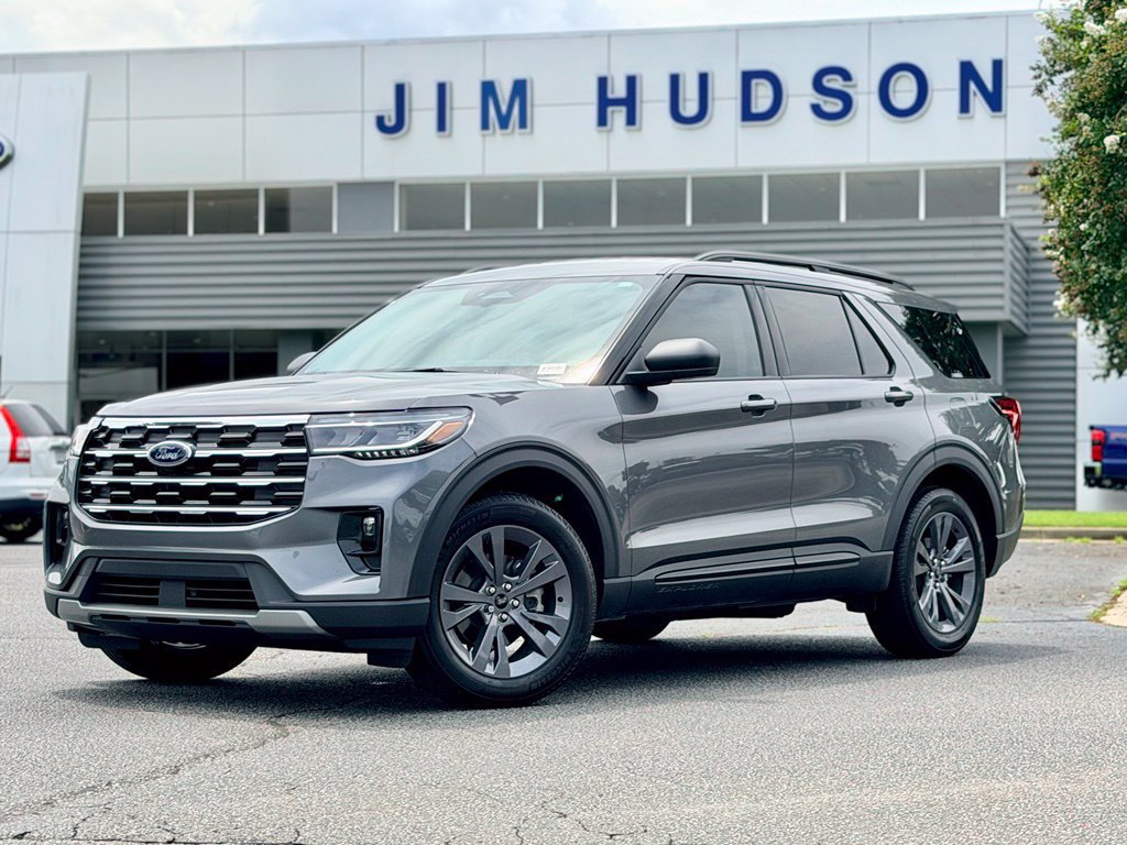 New 2026 Ford Explorer Active w/ Active Comfort Package AWD/4WD image 2